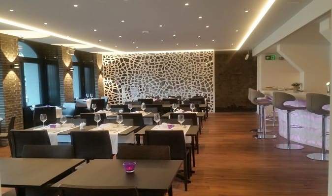 Des Alpes Hotel Restaurante