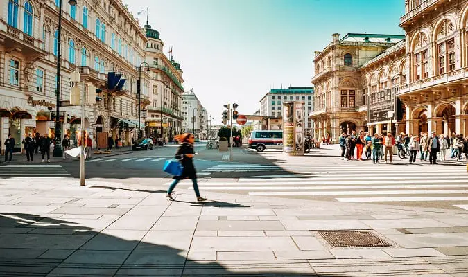 Dicas de Lojas na Europa para Compras com Tax Free Foto