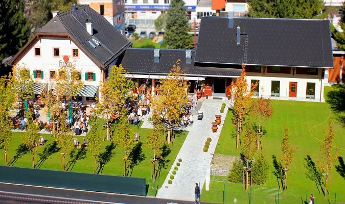 Os Melhores Biergarten em Salzburg - Foto do Restaurante Austríaco Fuxn