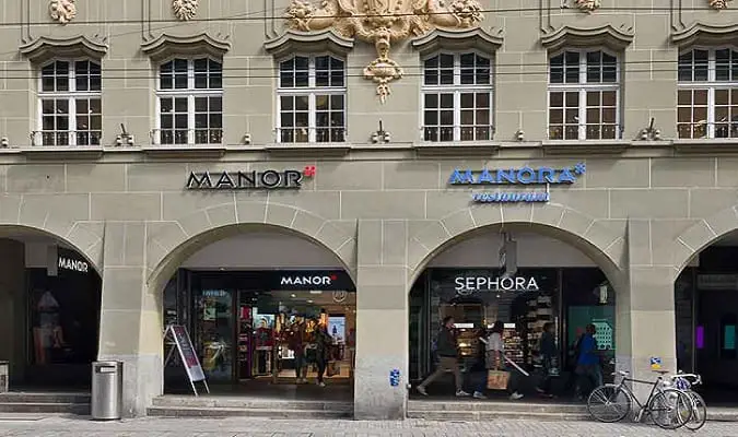 Compras em Berna - ©MANOR Bern