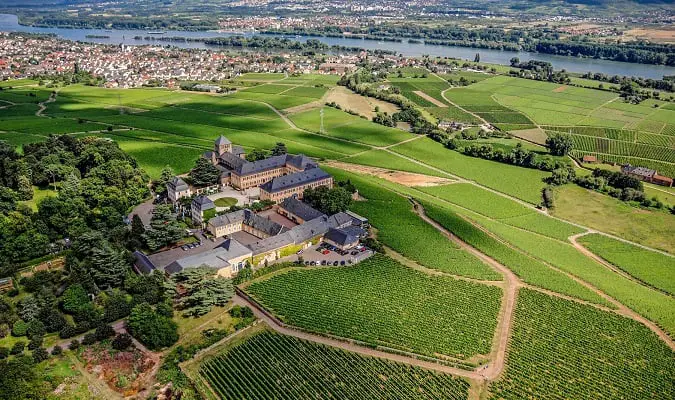 Fürst von Metternich-Winneburg’sche Domäne Schloss Johannisberg
